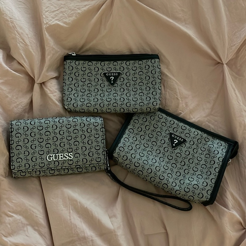 Guess Bundle of 3